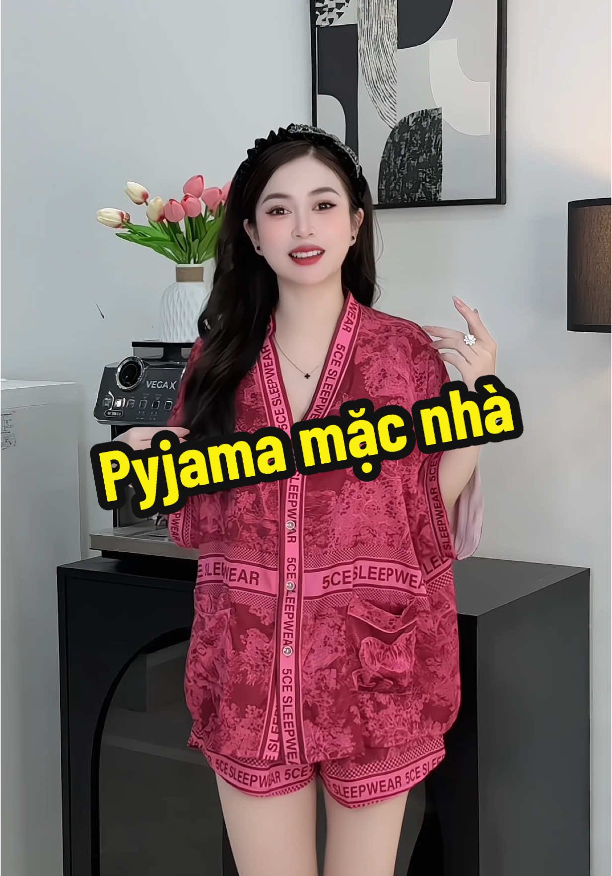 Ở nhà cũng phải đẹp nhé chị e 🥰 #xuhuong #dobomacnha #pyjama 