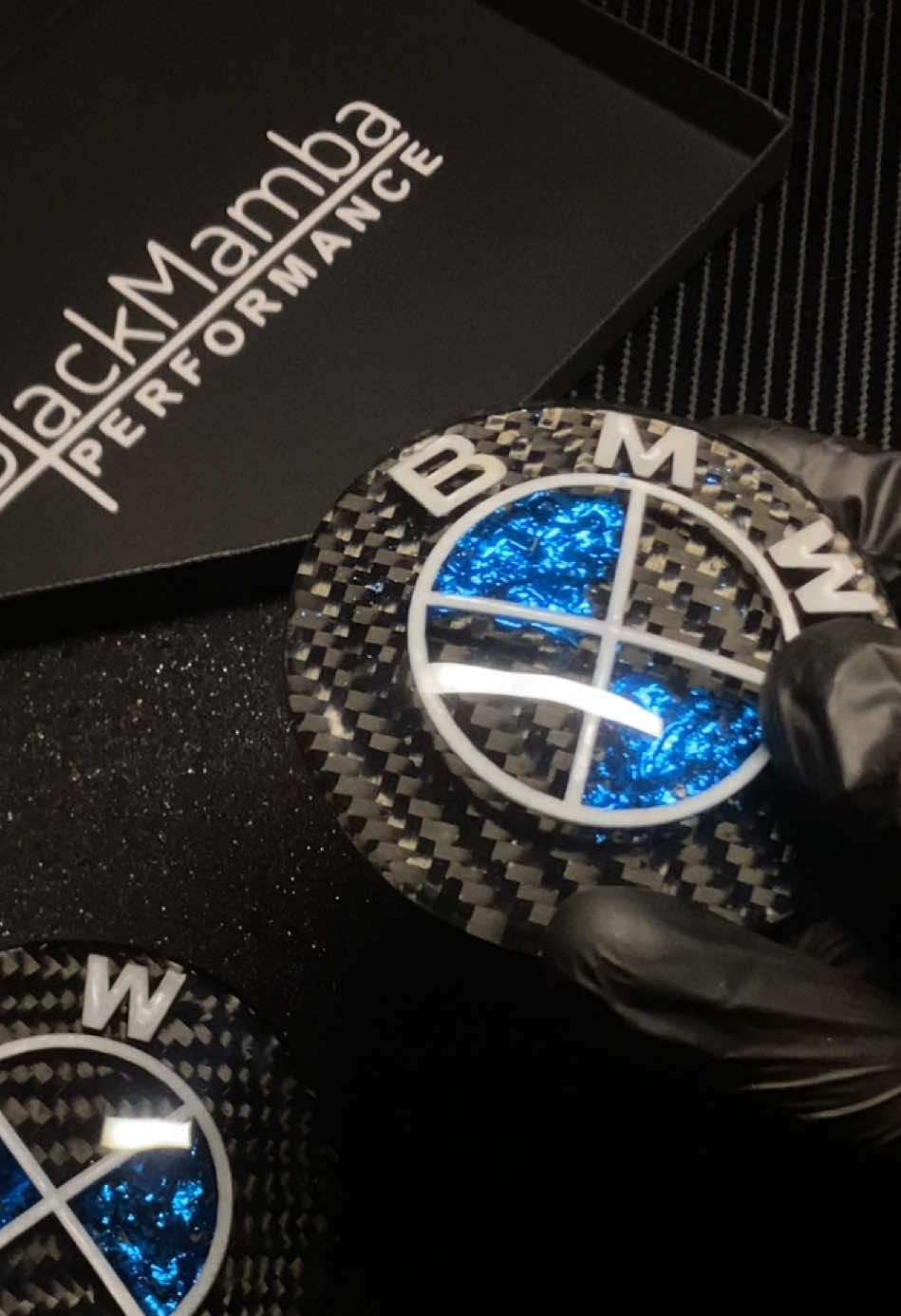 Delivery to UK 🇬🇧✈️ 🪩Unique and luxury carbon BMW logos made by us  🖇️Send a private email for orders📩  ___________________________________ #Blackmamba_Performance #carbon #wrap #tuning #tuningcars #wrapping #carbonemblem #carbonlogo #bmwm5 #bmwm3 #bmwm4 #mybmw #armenianbmw #emblem #bmwemblem #mytuning #bimmer #drift  #mybmw  #mpower #mamba_e60 #forgedcarbon  #carbonfiber 