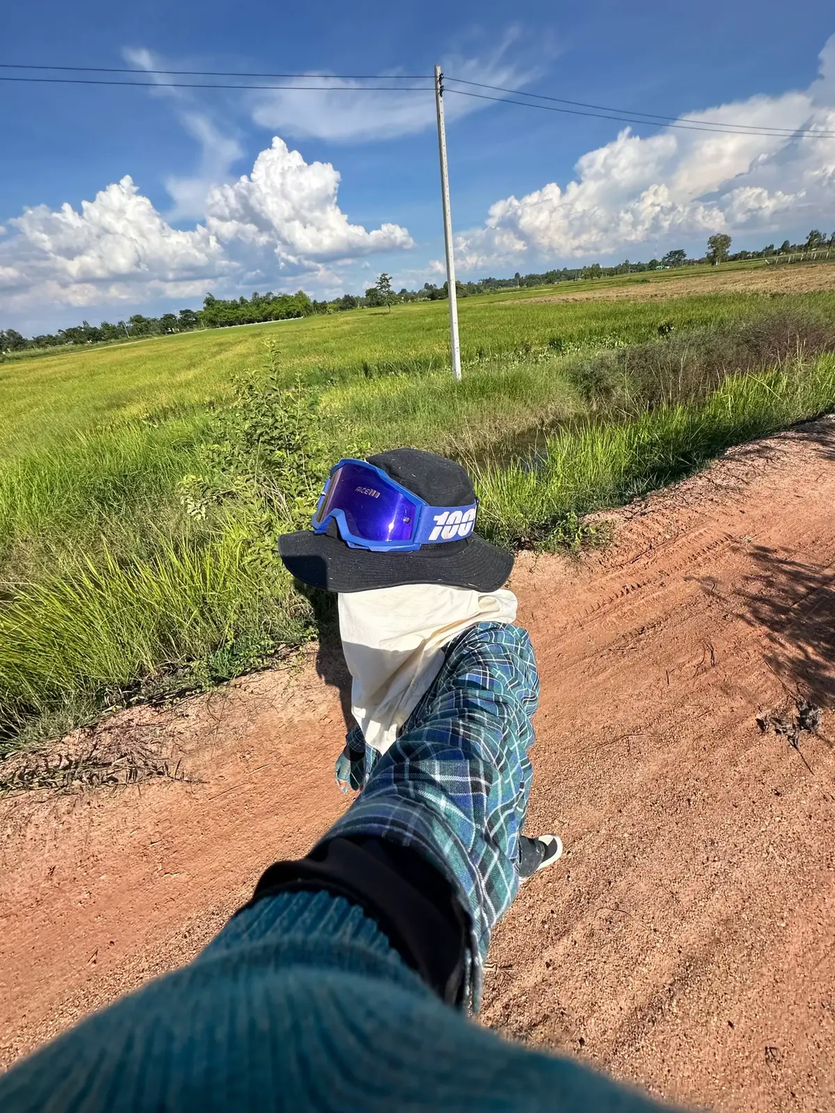 #พรมเทศการเกษตร💯 #เสี่ยแบงค์ #หนุ่มขับรถเกี่ยวข้าว🌾🌾 #ขอนแก่น #ฟีดดดシ #เปิดการมองเห็น 