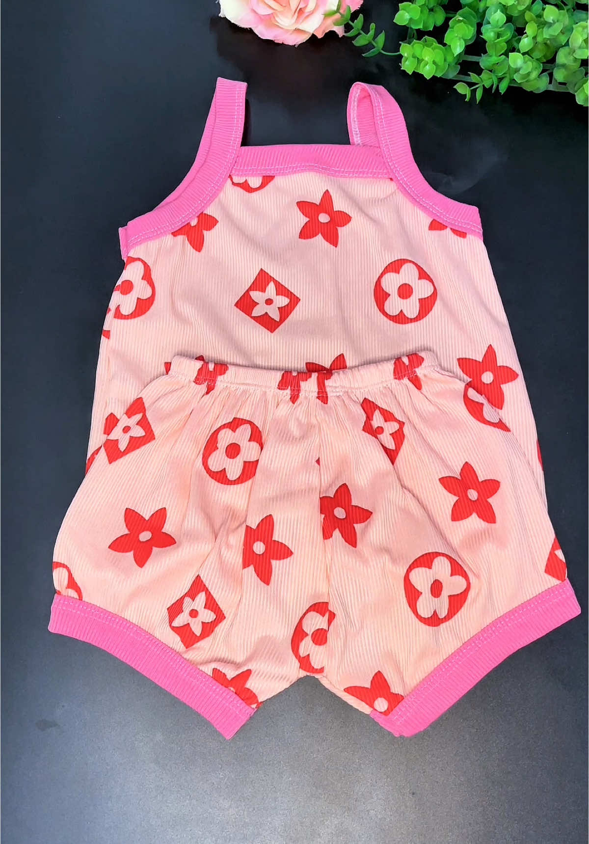 100k Combo 5 bộ#thoitrangtreem #quanaotreem #mevabe #viralvideo #xuhuong #bohechobe #bothunchobe #botamlanhchobe #bothuntamchobe #bohaidaybegai #bomuahechobe 