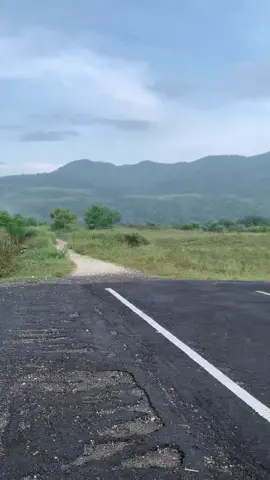 Ujung jalan jalur lintas selatan di Jember