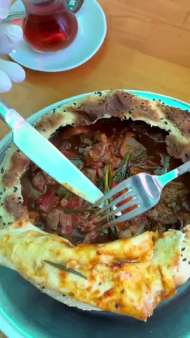 We have a New spot in town Besties! New culture,new experiences. #RestaurantDeals #restaurantes #ug It’s found at Centenary park. It’s a must visit. #RestaurantDeals #restaurantes #ug @Kebab House Turkish Restaurant 