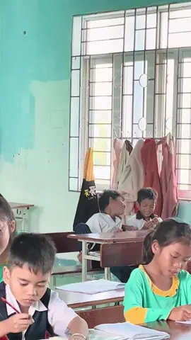 Có 2 ngày không gặp mà nói cỡ đó 🤣 #GVTH #thanhxuancuatoi 