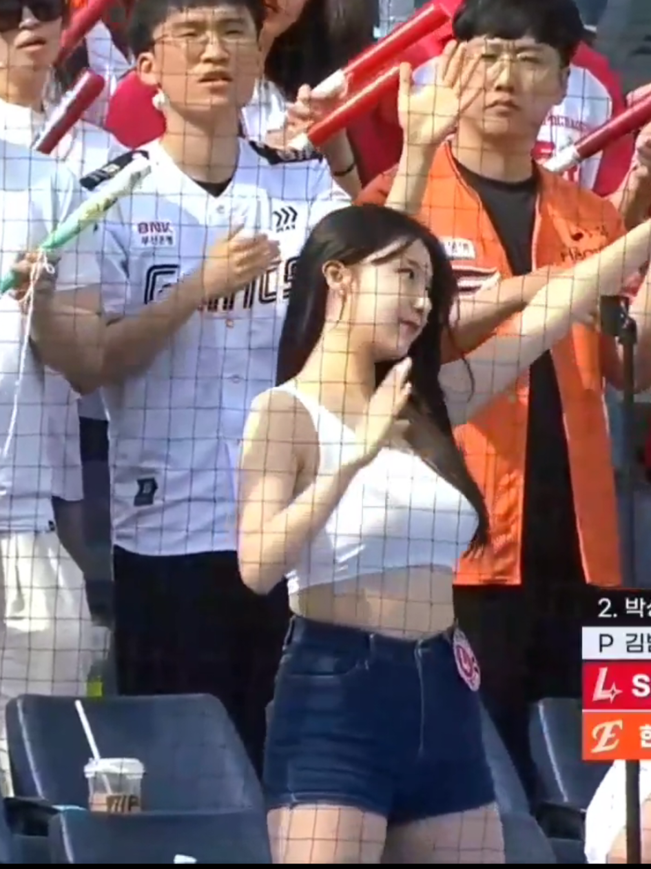 대전에서 SSG 위닝시리즈⚾️❤️  #kbo #야구 #치어리더 #김현영 #김현영치어리더 #치어리더김현영 #金賢姈 