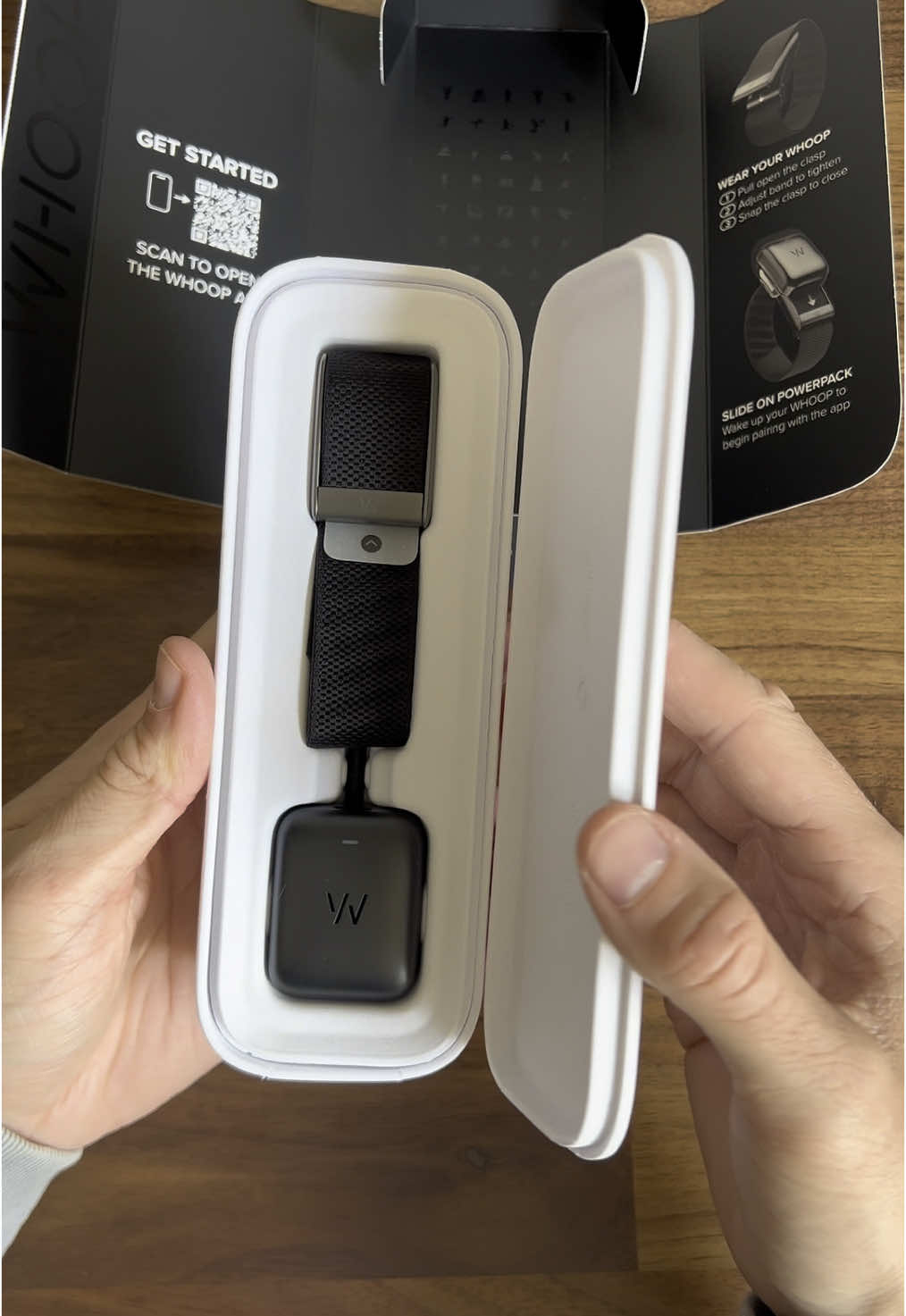 Finally unboxing the WHOOP 5.0! Thanks to @WHOOP for helping me to understand my sleep & recovery much better for over a year now 👏🏻 #WHOOP #FitnessTracker #GymTok #UnboxingVideo #SleepTracking #recoverytools 