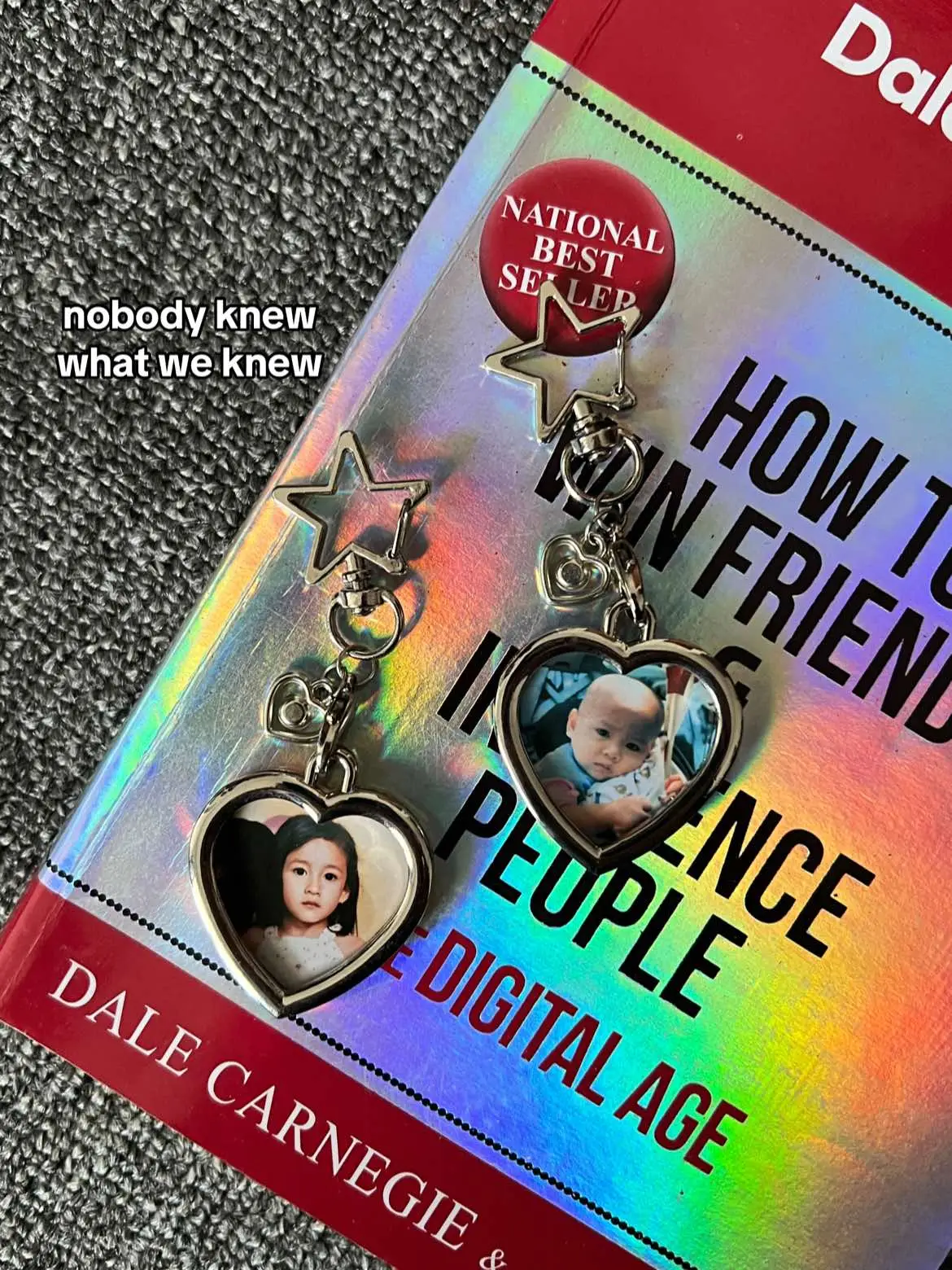 #keychain #photokeychain #bagcharm #him #loveyou #her #couple #giftidea #giftideas #gift #gifts #fyp #foryou #trend #viral 