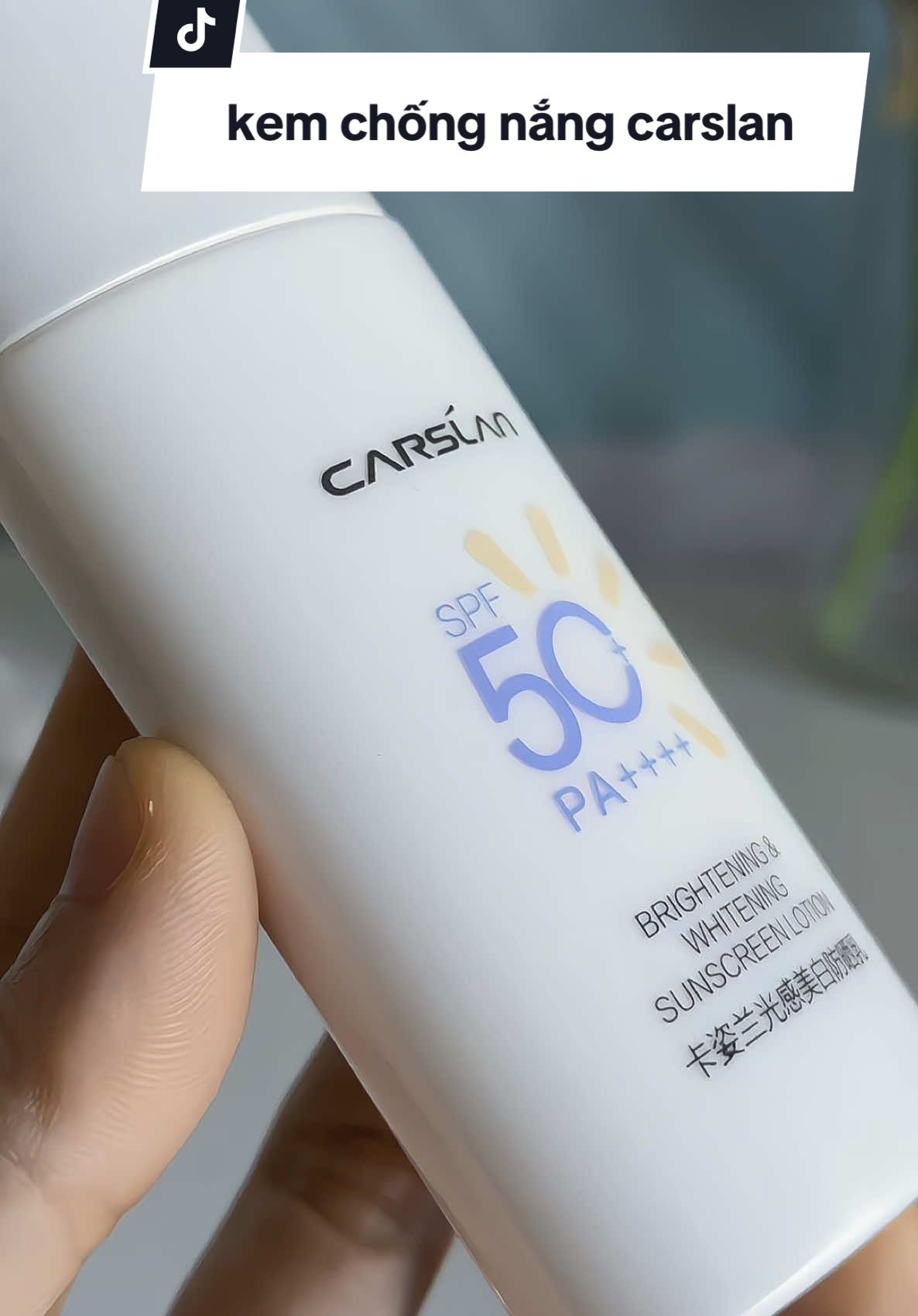Dưỡng da cả năm, quên bôi chống nắng là coi như công cốc nha người đẹp #sunscreen #kemchongnang #carslan #hongugc 