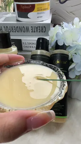Do you have very little hair and often fall out after combing it? Let me tell you my solution.
 #tiktokshopblackfriday #tipsparaelcabello #cuidadodelcabello #TgideasCaviarAminoAcidsShampooVolumizes #Tgideas #CaviarAminoAcidsShampoo #HealthyScalp #Preventhairloss #hairloss #hair #ismabeauty #recomendaciones  
