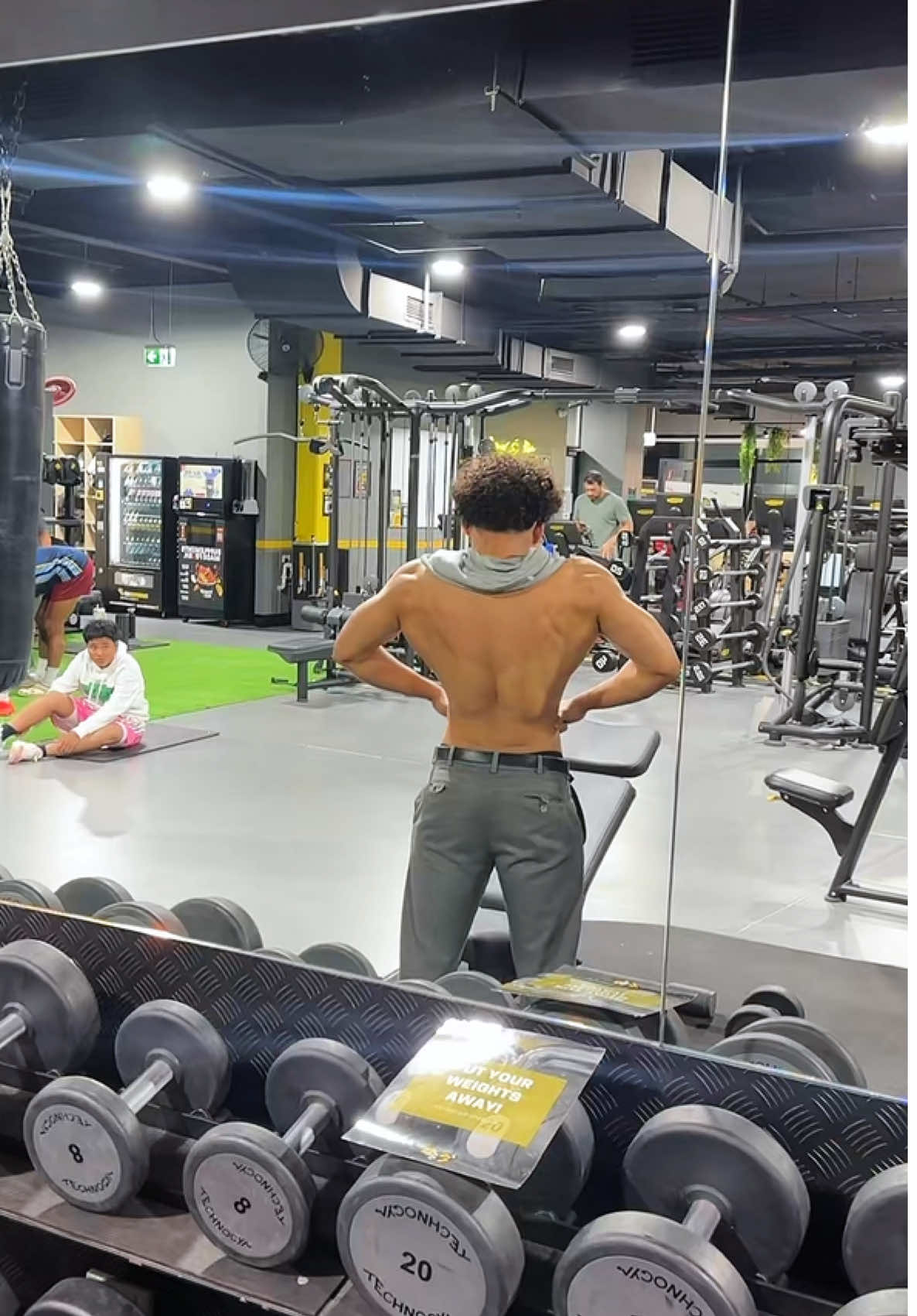 @LEVS!! Gun camera man #gym #zxycba 