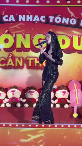 Bà này đi rình người ta #lotohoahuongduongcantho #doanlotohoahuongduong #xhtiktok #xh 