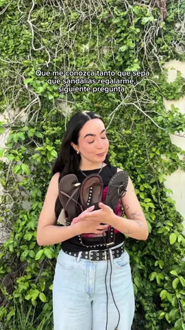 Que me conozca nivel: sabe que en Ulanka acierta 100% con el regalo, siguiente pregunta #ulanka #ulankastyle #siguientepregunta