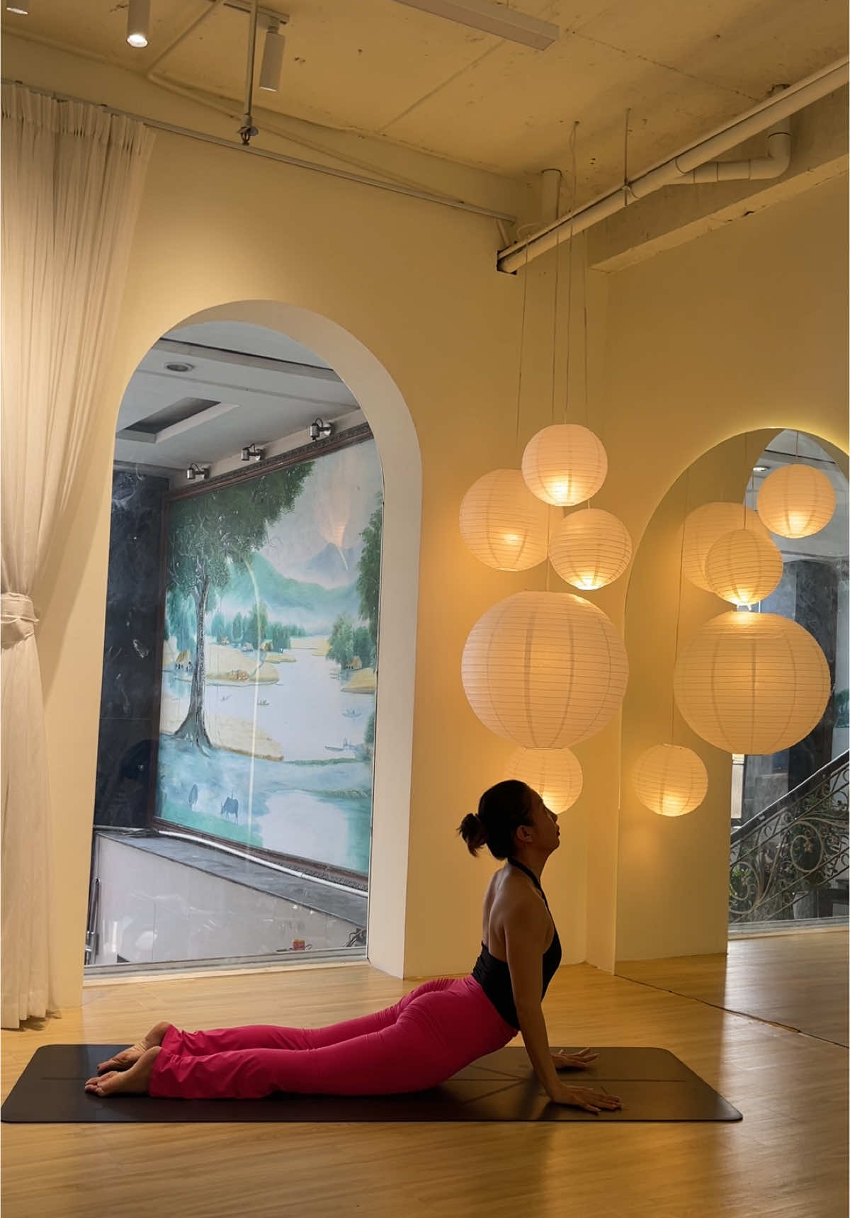 Góc này chill  Chỉ có tại @Private Yoga Studio  #phongtapyoga #yoga #privateyoga #yogachonguoimoibatdau #yogaforall #yogagovap #yoga11 #govap #yogapose #yogagiamcan #yogalife #yogaonline 