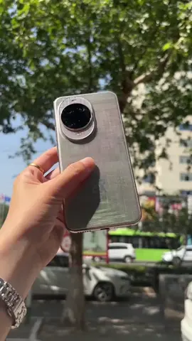 Huawei Nova 14 Ultra #huawei #huaweinova #huaweinova14 #huaweinova14oro #huaweinova14ultra 