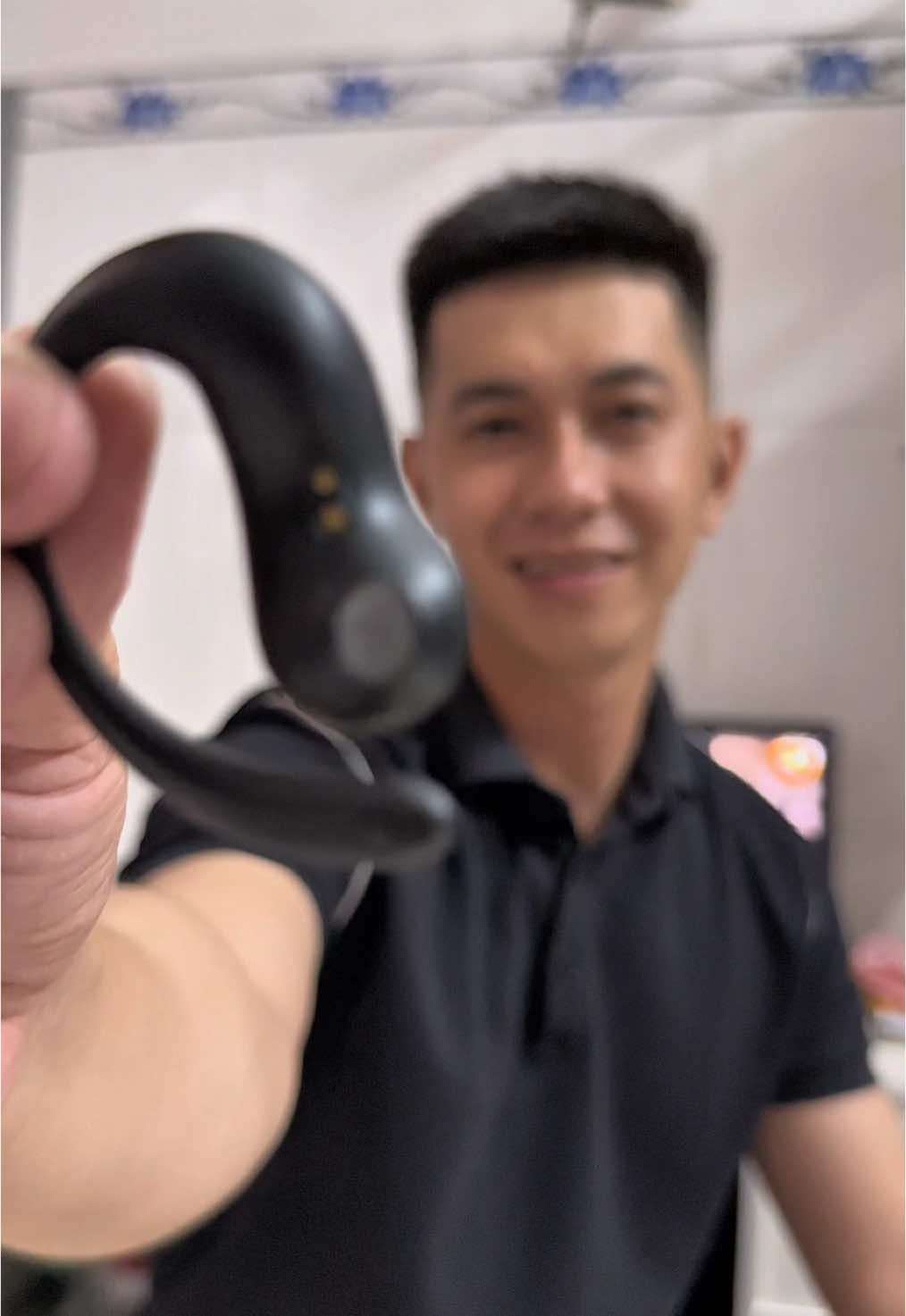 Tai nghe phiên dịch 134 ngôn ngữ,có thể giao tiếp trực tiếp với người nước ngoài,HTC Ne19 #review #erazer #lenovo #tainghedich #htcne19 