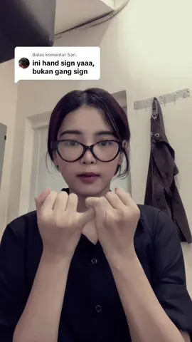 Membalas @San.  Langsung pke lgu aslnya ya @NCT Official #handsign #fyp #nct 