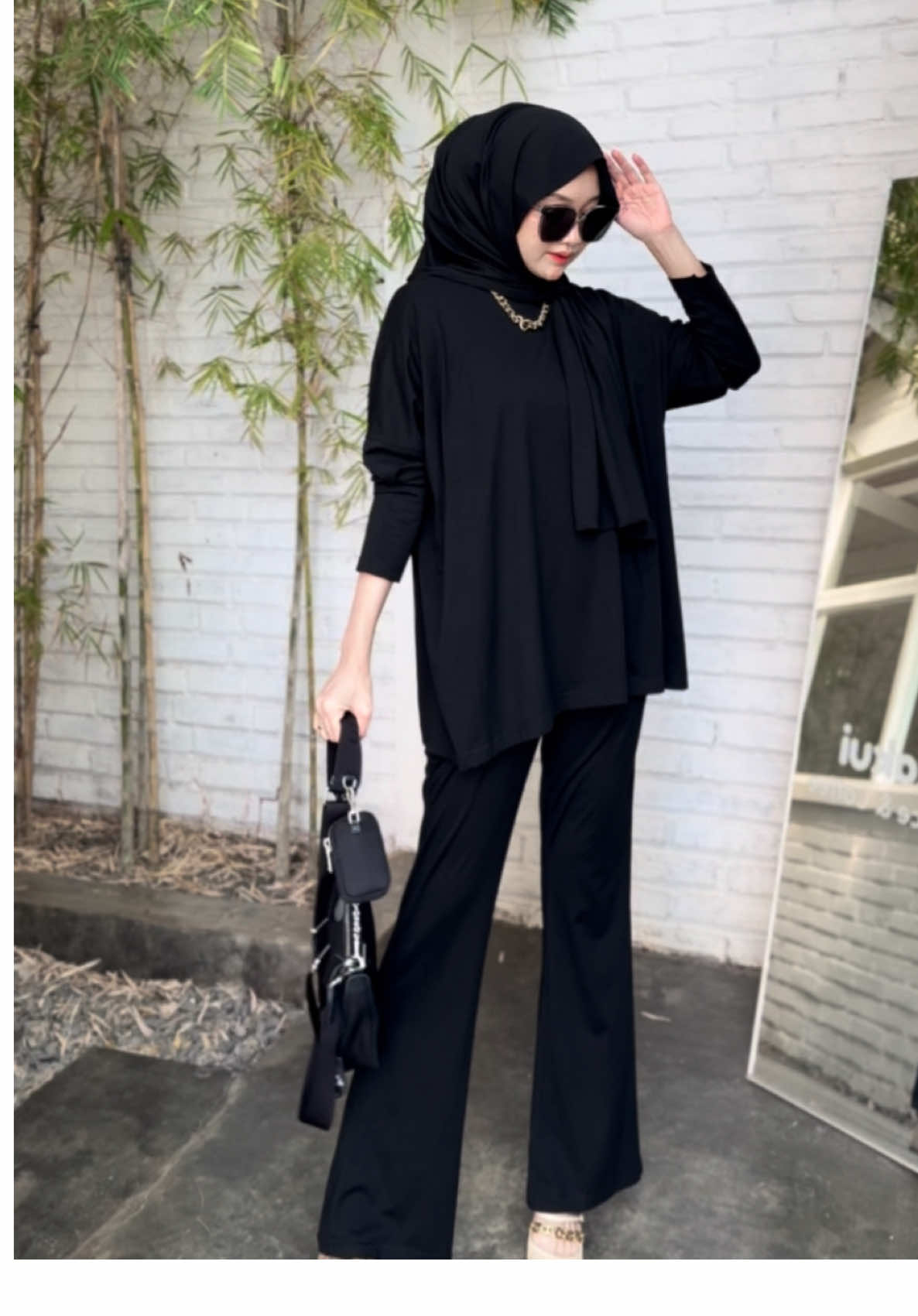🖤  #onesetrayonspandex #onesetkaos #onesethijab #setcelana #setelankaos #setelanrayonspandex #setelanpremium #onesetpremium #setelancelana #onesetcelana #pashminarayon #pashminakaos #pashmina #fyp #fypage #xyzbca #onesetmurah #megaset #prissaset #onesetviral #setelanviral #oneset #onesetwanita 