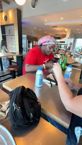 Me pranking my daughter @Jusss Kelly I’ve been dying to do this trend and I found the perfect co-star! #viral #fyp #ladyjasmin #chipotle 