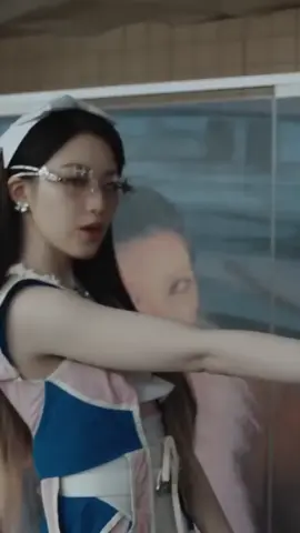 i-dle MV公開 🪩✨ i-dle於今日以迷你8輯《We are》回歸，主打曲〈Good Thing〉的MV也已公開 📺 本次回歸是繼去年7月《I SWAY》後，時隔10個月的新作品外，也是全體續約後的首次回歸 💽 新曲超洗腦，讓人一聽就忘不了 🎵 大家覺得i-dle的新曲怎麼樣呢？💬 📸 i-dle (아이들) (YT) 🧑🏻‍💻 James ▶︎ 有想知道的韓國情報嗎？首先, 來Kitto看看吧 ▶︎ 為你更新每日韓國大小事 #KittoKPOP #韓國情報 #韓國新聞 #韓國流行 #kpop #아이들 #idle #We_are #Good_Thing