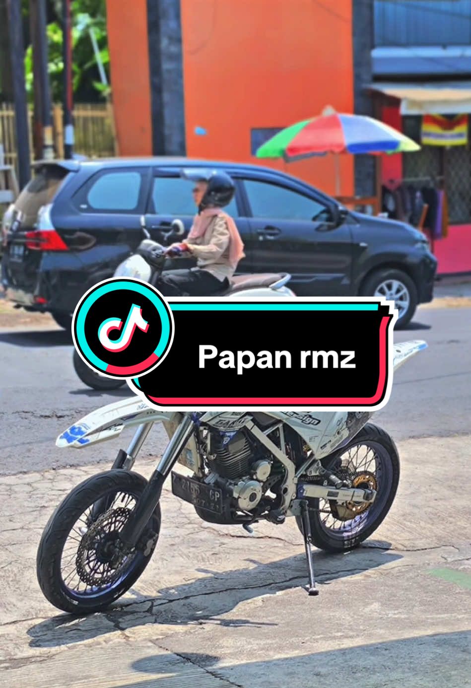 Cocok buat yang nyari papan nomor pnp ke klx crf dan wr kalian 🫵🏻😎 #supermoto #rmz #papanomor #spakborrmz #ftypシ #supermoto 