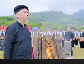 Xoè Thái Tây Bắc #hatthai #tuhaodantocthai #hathaisonla #dantocthai #taybac #muaxoetaybac #dantocthai 