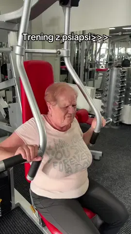 Kocham 🫶🏻 #poland #polishgirl #fyb #grandma #gym #hardworking 
