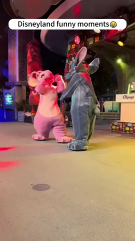 Funny Disneyland Moments#fyp #funny #fypシ #funnytiktok #disney #disneyland 