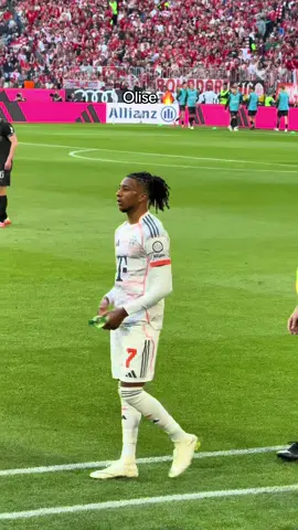 #michaelolise #olise #fcbayern #bayernmunich #münchen #football #bundesliga 
