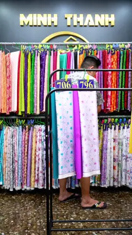 Bà ba 1 - Bà ba 2 #mayaodai#u30#vaigam#vaiaodai#thinhhanh#xuhuongtiktok #vải