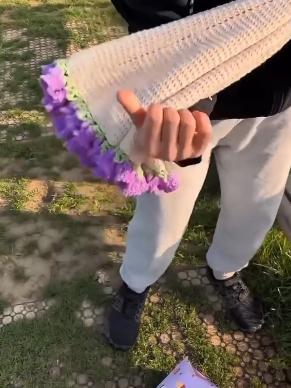 Viral bouquet made from clothe #viral#bouquet#clouthes#trending#reel#minazmart 