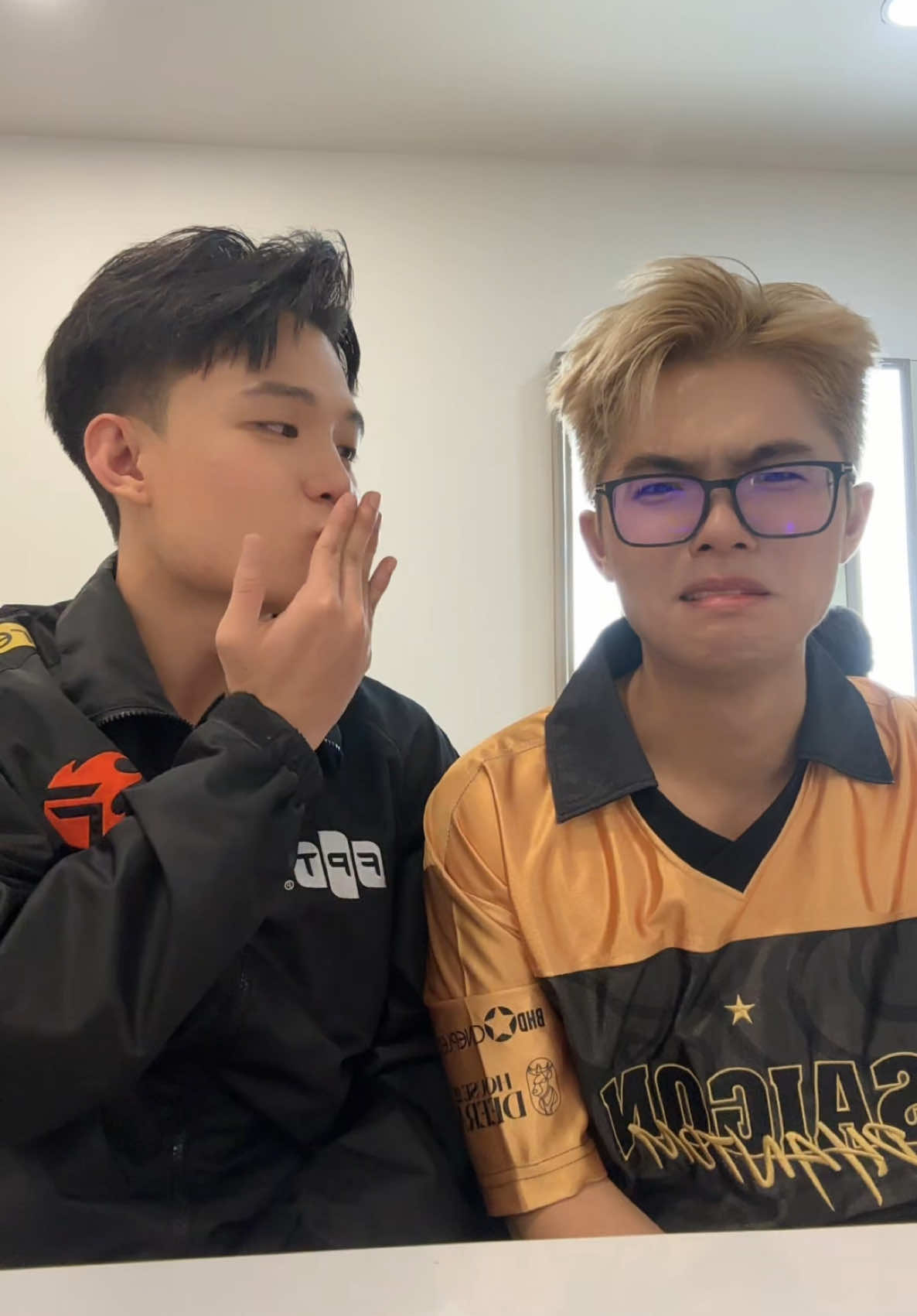 Vãi thật 🐧 #maris 