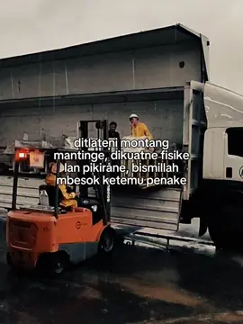semangat bolo 💪 #fy #forklift #kulipabrik #mekanikindonesia #fyppppppppppppppppppppppp 