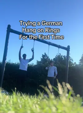 Learning new cali skills on the outdoor bars🤝🏾 #FYP #ForYouPage #ForYou #EXT #viral #kd77 #GymTok #calisthenics #aesthetic #calistenicsworkout #summertime 