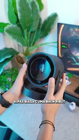 🔥 Cuaca panas bukan masalah! #KipasPortable dari #AComeIndonesia siap jadi penyelamat kamu 💨 💡 Ringan dibawa 💨 Angin sejuk nendang 🔋 Awet dan praktis! Gak cuma lucu, tapi juga powerful! Yuk, jadi #AndalanAntiGerah kamu tiap hari! 😎 #PortableFan #KipasMini #FYP #GerahBye #BisaCOD #AComeGadget