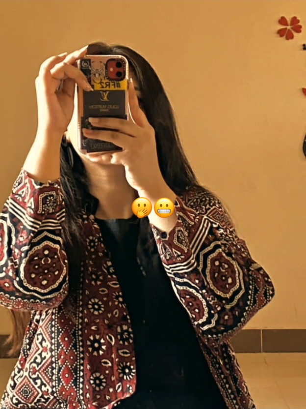E<< 🫢😬 #foryoupage #foryou  #vairalvideo #fbyツ  @TikTok Bangladesh 