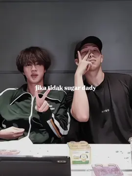Apapun pilihannya tetap pilih suami orang 🤣💜 #namjoon #seokjin #yoongi #jhope #jimin #taehyung #jungkook #bts #btsarmy #fyp #foryoupage #lewatberanda 