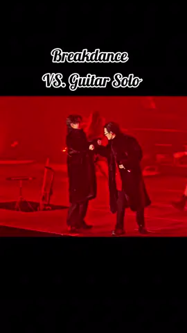 🕺Breakdance VS. Guitar Solo🎸 @Santa @PERTHPPE #PerthSanta #LOLFANFEST2025D2 #Santapp #LOLFANFEST2025 #perthtanapon #เพิร์ธแซนต้า #gmmtv 