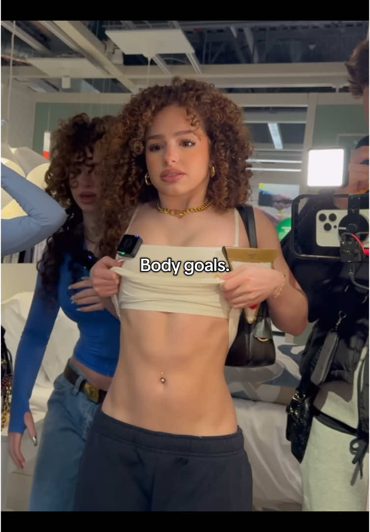 #ELIANA — give me what I want || cr: forgot || @Eliana Kalogeras @sundaykalogeras @demitrakalogeras @Noah Risling @patrishakalogeras || #Elianakalogeras #thekalogerasisters #abs #foryou #fyp #bodyfigure #foryoupage #forupage #4upage #4u #foru #4you #fyppppppppppppppppppppppp #fypp #getmeonforyou #xy #pleasedontflop #goviral #blowup #unflop #kalogerasjiggleballs #dreambody #hhfnudhk #curlyswirlywirly 