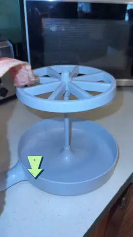 Microwave Bacon Cooker