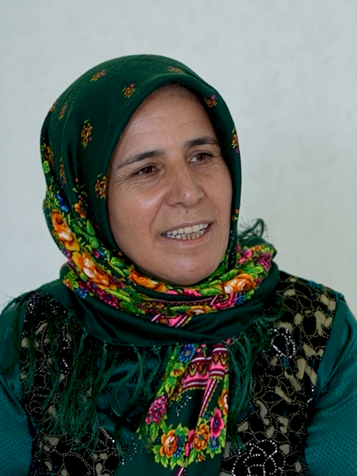 Dayîka Fatma(Riha) - Berxwedan xweş doz e    Me bişopînin. 🌸     #moriproduksiyon #moriprodüksiyon #jin #jiyan #azadî #amed #stran #govend #woman #kadın #diyarbakirtanitim21 #stran #kurdî #şarkı #newroz #newrozpîroz #newrozpîrozbe #renguxêz #renguxêz #awazênveşartî #awaz