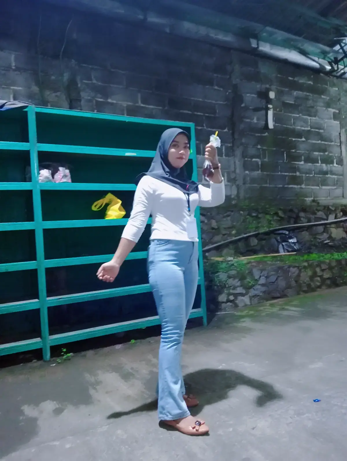 minimal ora koyo koe mlotrok Kabeh mbokdee🤪