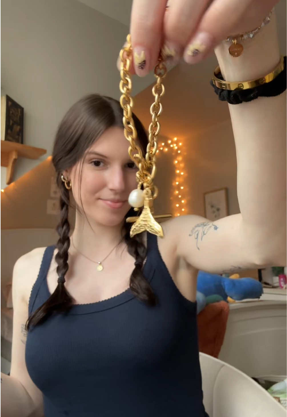 thank you so much @✨ Eelry Jewelry ✨ for sending me these adorable beachy goodies! i’m obsessed and can’t wait to wear for summer 😻 #creatorsearchinsights #jewelry #jewelrybusiness #eelry #pr #kaayyylleee #foryoupage #viralvideo 