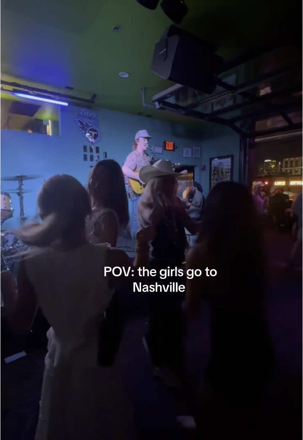 A crazy fun cute weekend trip for sure. #canada_life🇨🇦 