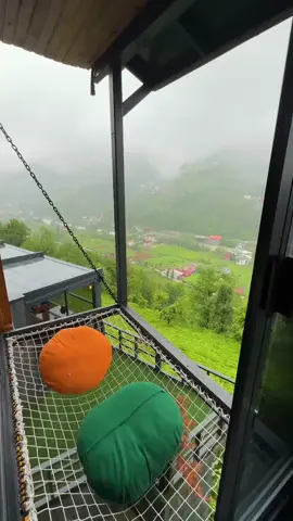 ‎عليك أن تأتي إلى هنا وترى #turkeytravel #bungalow #turkey🇹🇷 #rize #karadeni #uzungöl #bungalow #trabzon #gökyüzüeli #bungalovtatili 