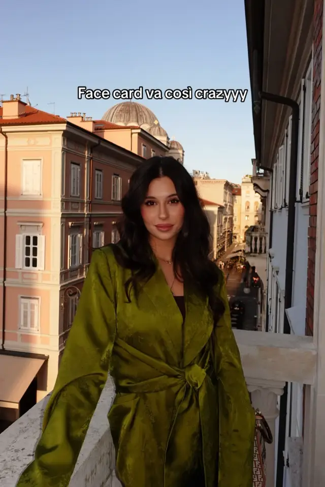 Face card ? 🃏 #facecard #maybach #trends #trendsong #pov #povs #trendiing #facetracking #facezoom 