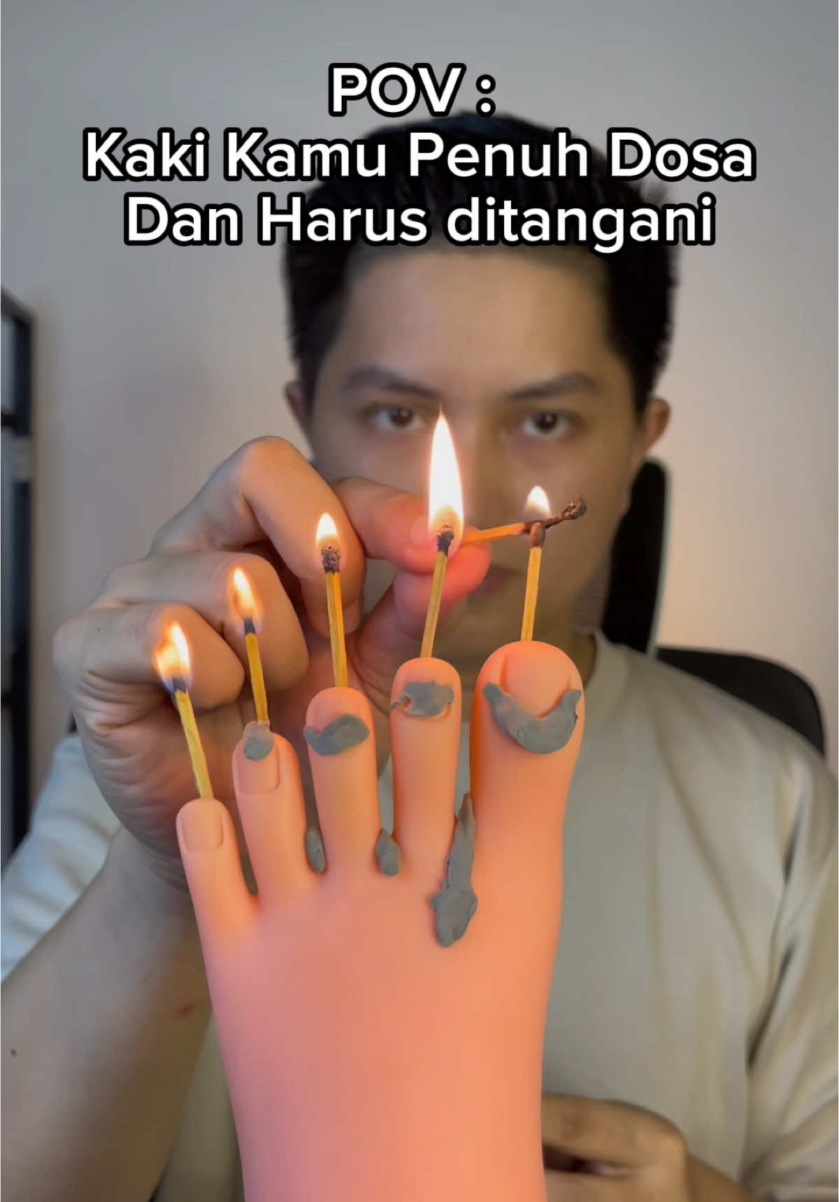 Kaki kamu penuh dosa #asmr #asmrsounds #asmrvideo #asmrsound #asmrtiktoks #asmrtriggers #junoasmr #roleplayasmr #asmrvideosounds #asmrbodymassage #pov 