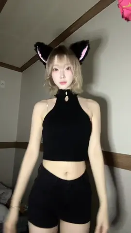 님들 나 마주치면 인사 좀 해줘. 왜 계속 연락만 하는거야