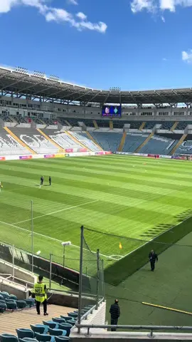 Пришли посмотреть игру Черноморец - Динамо Киев☺️#дівочийфутболдніпро #стадиончерноморец 