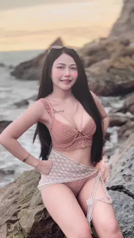 ขอหอมสักที🐳#สาวสวยน่ารัก #สาวสวยtiktok #สาวอวบ #เที่ยวทะเล #ติดเกาะ 
