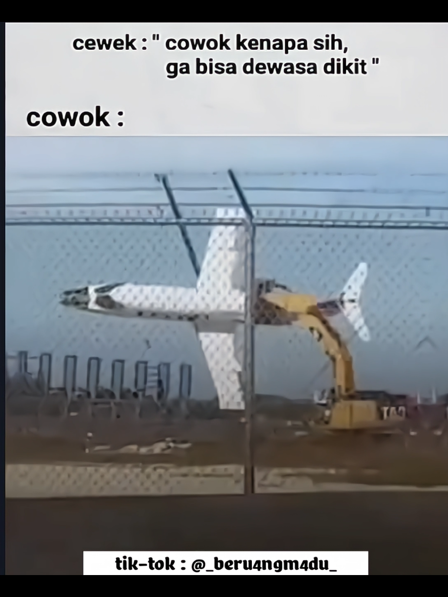 meme excavator 😂 #excavatorcore #excavatormemes #excavator #excavators #excavatortiktok #excavatoroperator #lewatberandamufyp #fyppppppppppppppppppppppp #foryoupage #exsavator 