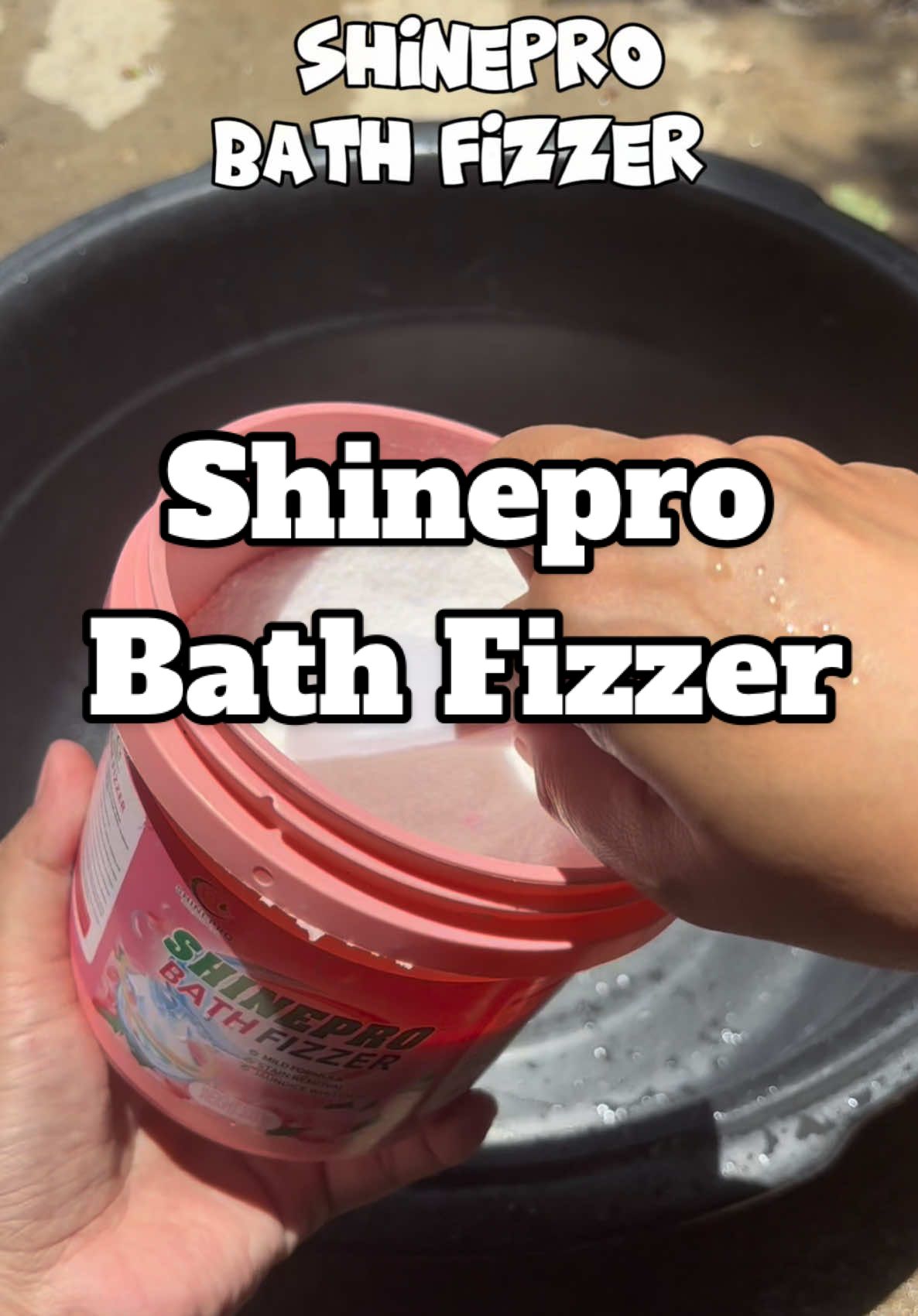 Replying to @🌹HoneyJOY24🌹 Yes po, safe po yung mga dark colored po nito mi. #shineprobathfizzer #bathfizzer #laundrydetergent #shinepro 